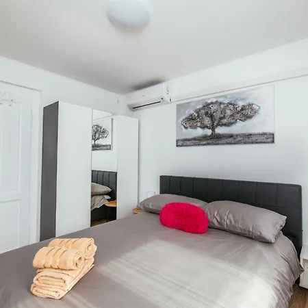 Gracia Holiday home