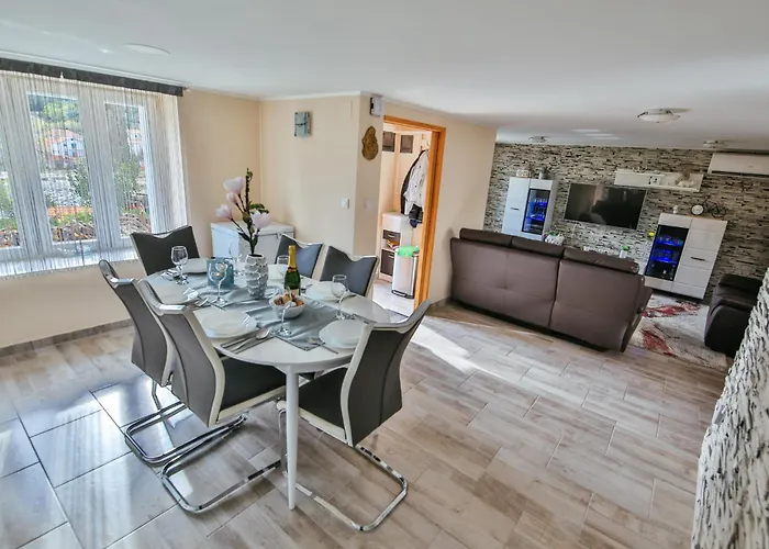 Gracia Holiday home
