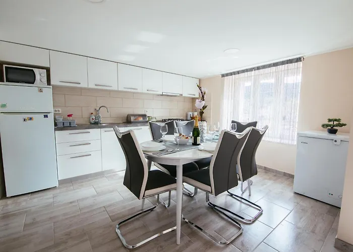 Gracia * Luka (Dugi Otok)